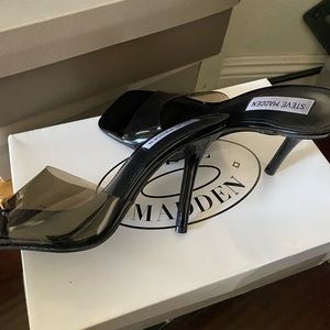 Steve Madden signal black style sandal heel